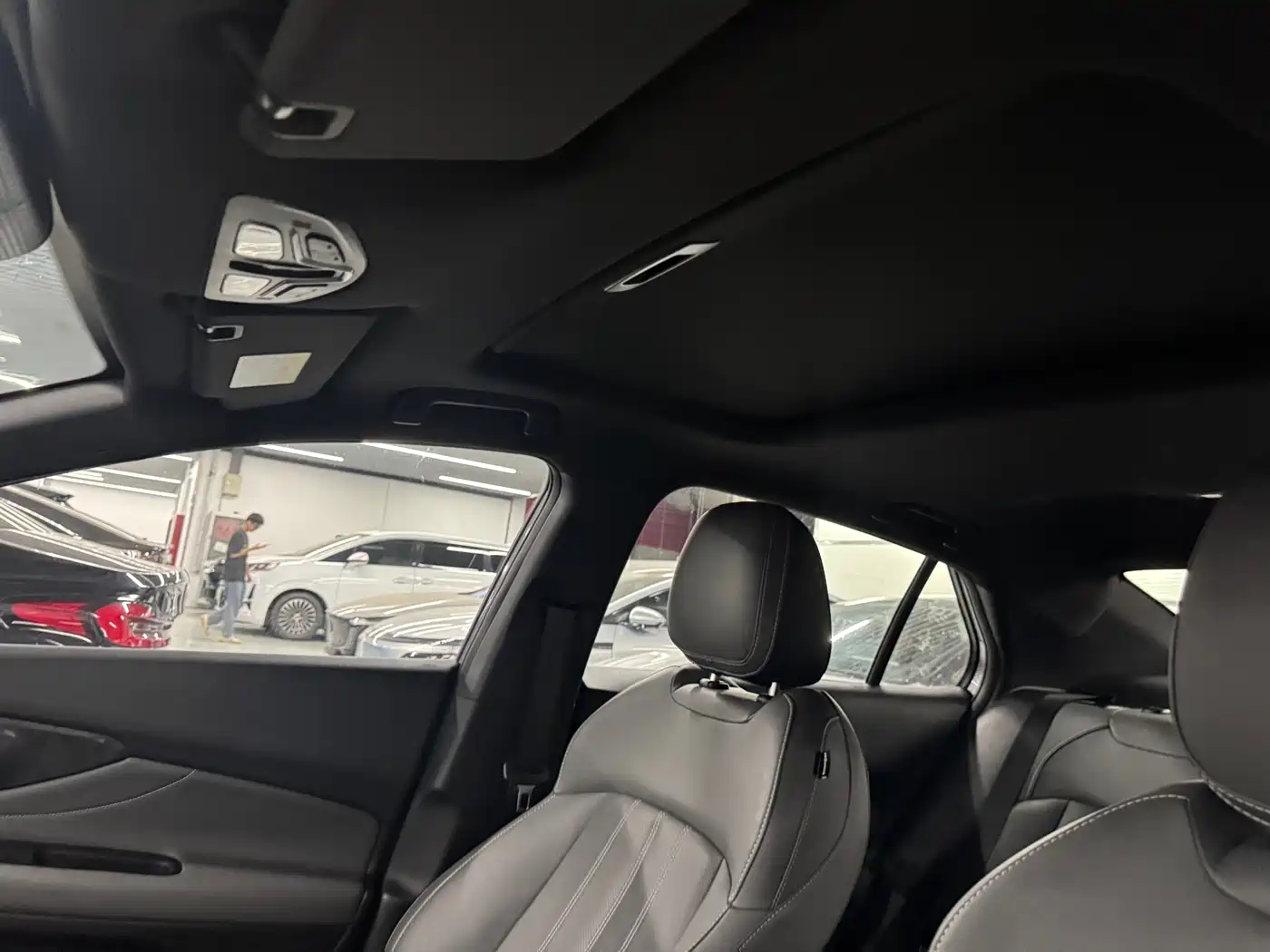 GAC Trumpchi Trumpchi Emkoo 2024 Model 270T DCT Shadow Leopard S Edition фото 15