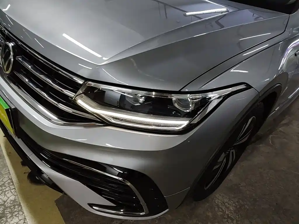 Volkswagen Tiguan X 2021 2021 330TSI 2WD Premium Edition