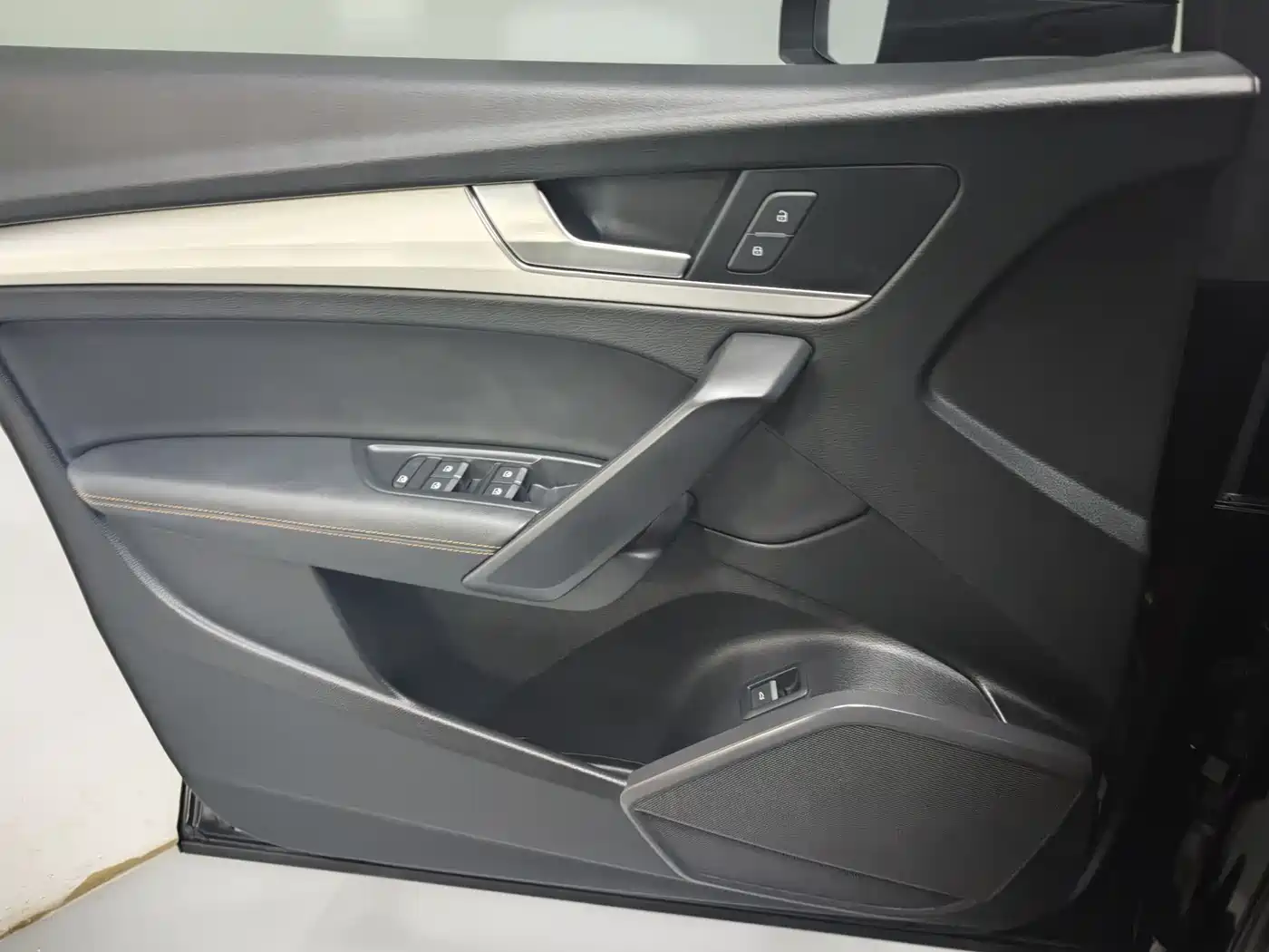 Audi Q5L 2020 40 TFSI Prestige Progressive фото 8