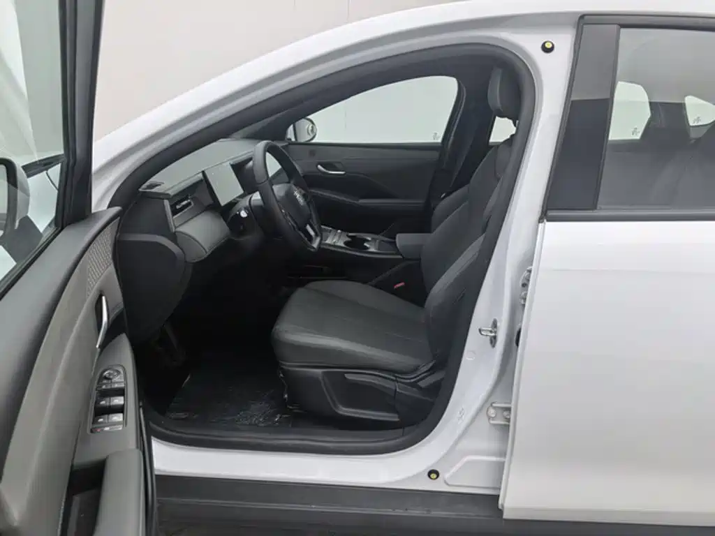 BYD Qin PLUS 2026 2026 DM-i 128KM Progressive
