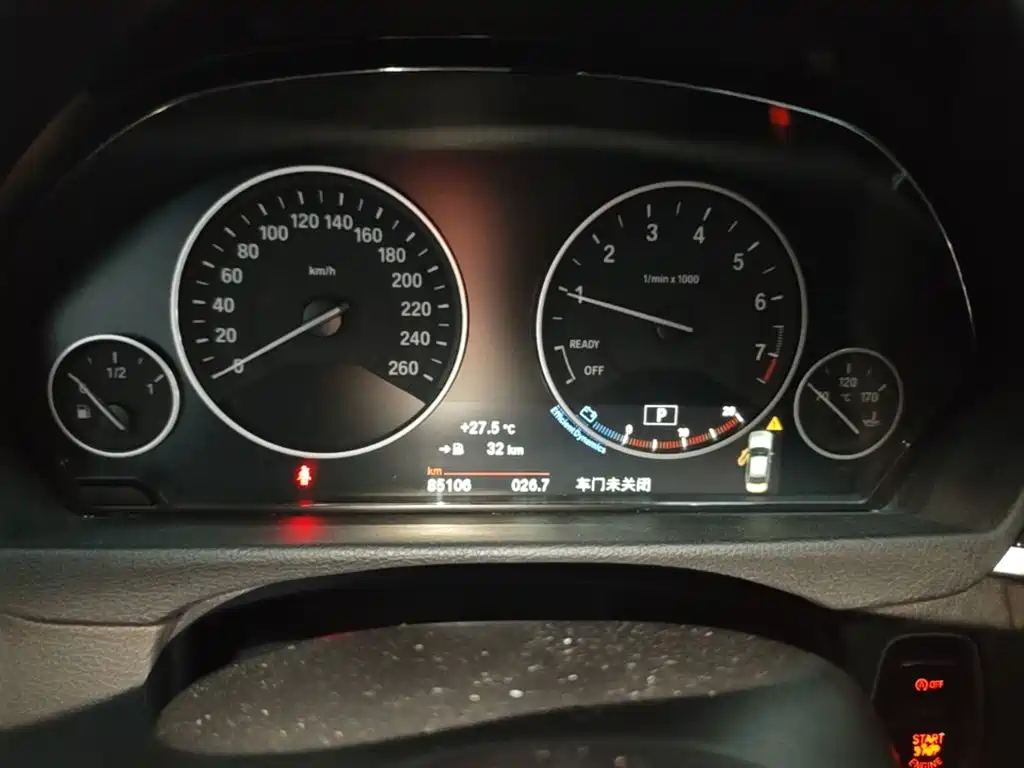 Фото 16 - BMW 3 Series