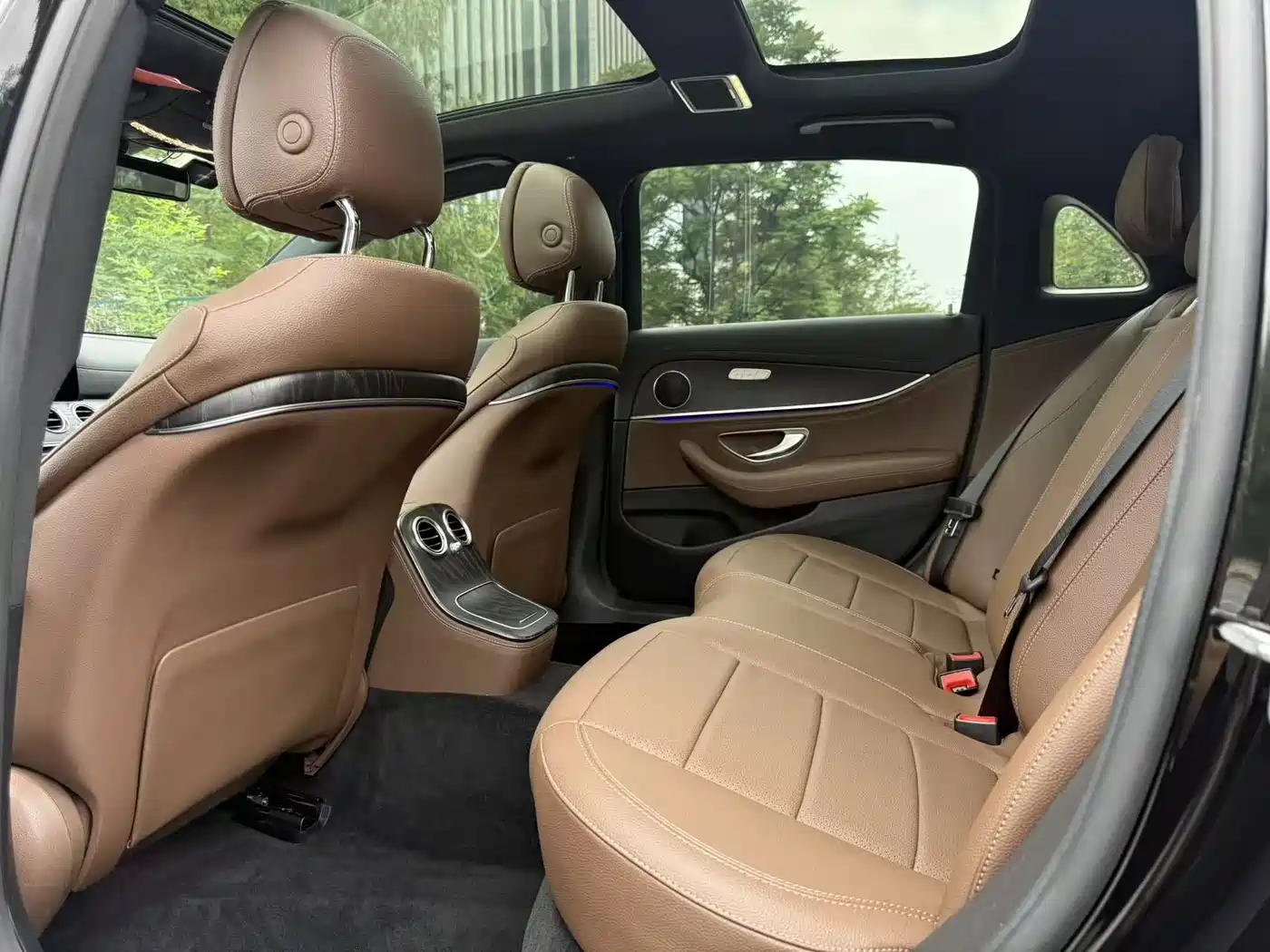Mercedes-Benz E-Class 2021 Facelift E 300 L Sport Fashion фото 5