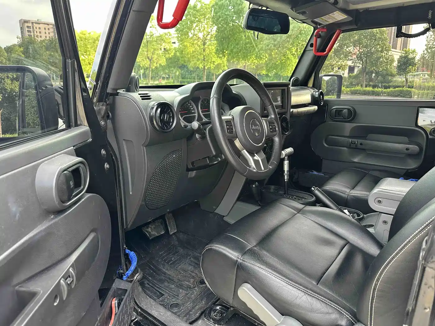 Jeep Wrangler 2010 2010 3.8L Sahara 2-Door
