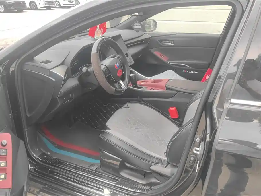 Toyota Avalon 2024 Model 2.0L Progressive Edition фото 9