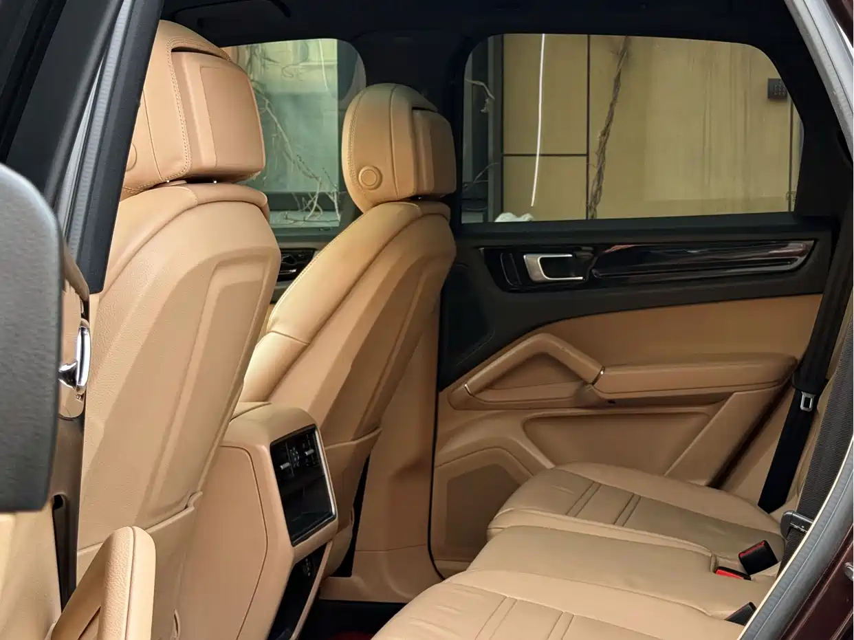 Porsche Cayenne 2018 Cayenne 3.0T фото 10