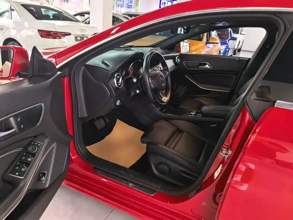 Mercedes-Benz CLA (Import) 2019 2019 CLA 200 Sport