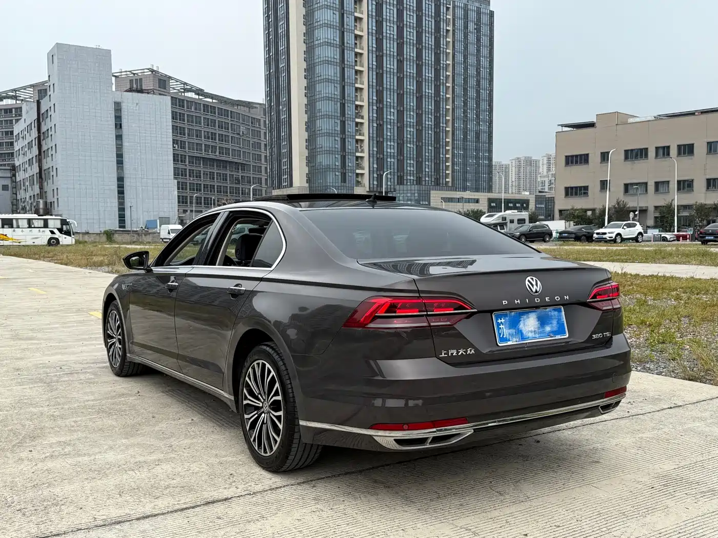 Volkswagen Phideon 2017 2018 380TSI 2WD Business Edition