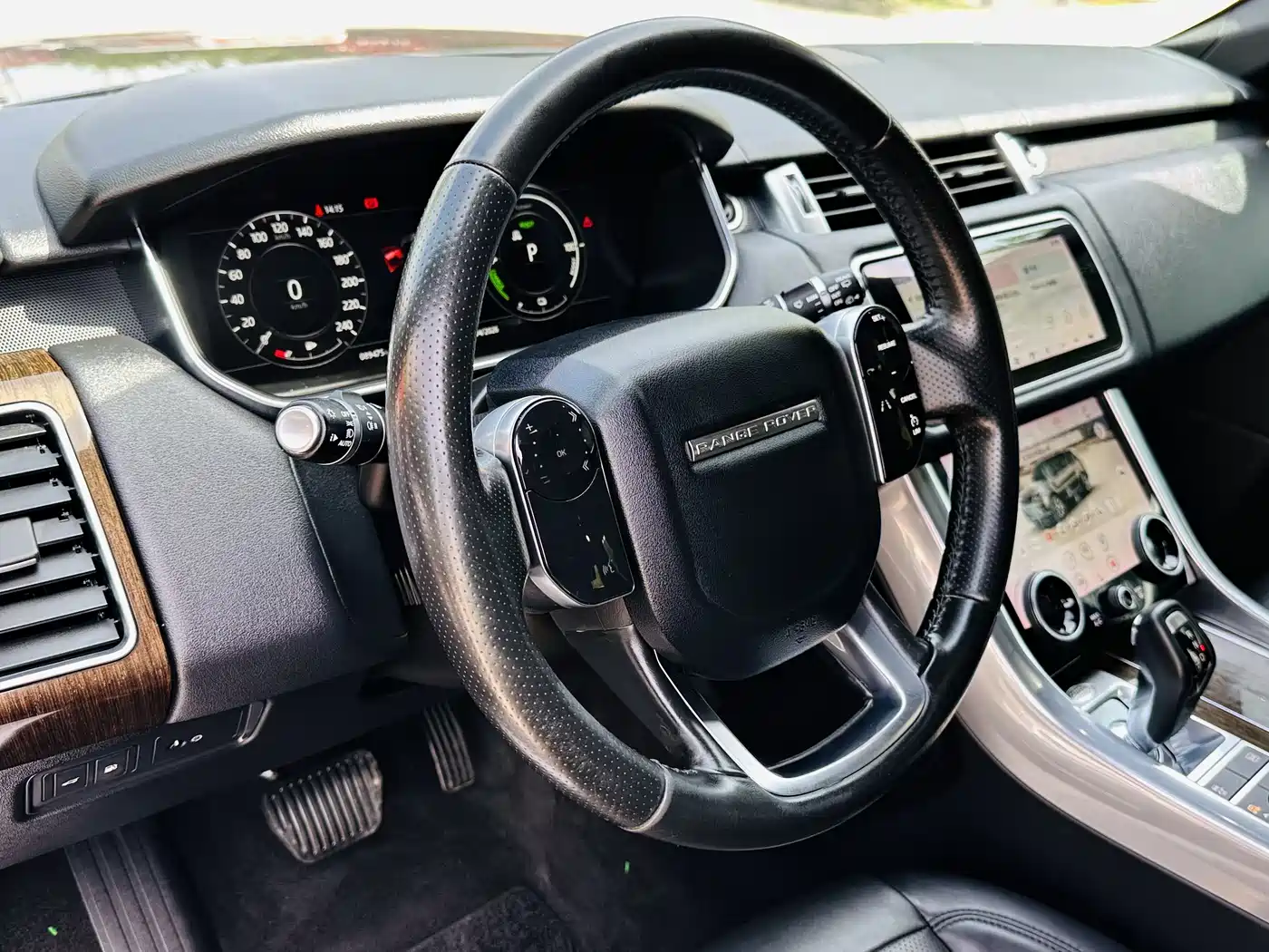 Land Rover Range Rover Sport PHEV 2018 Model P400e фото 4