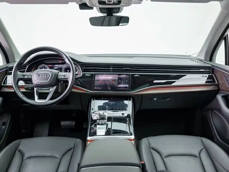 Audi Q7 2023 55 TFSI quattro S line Sport фото 5