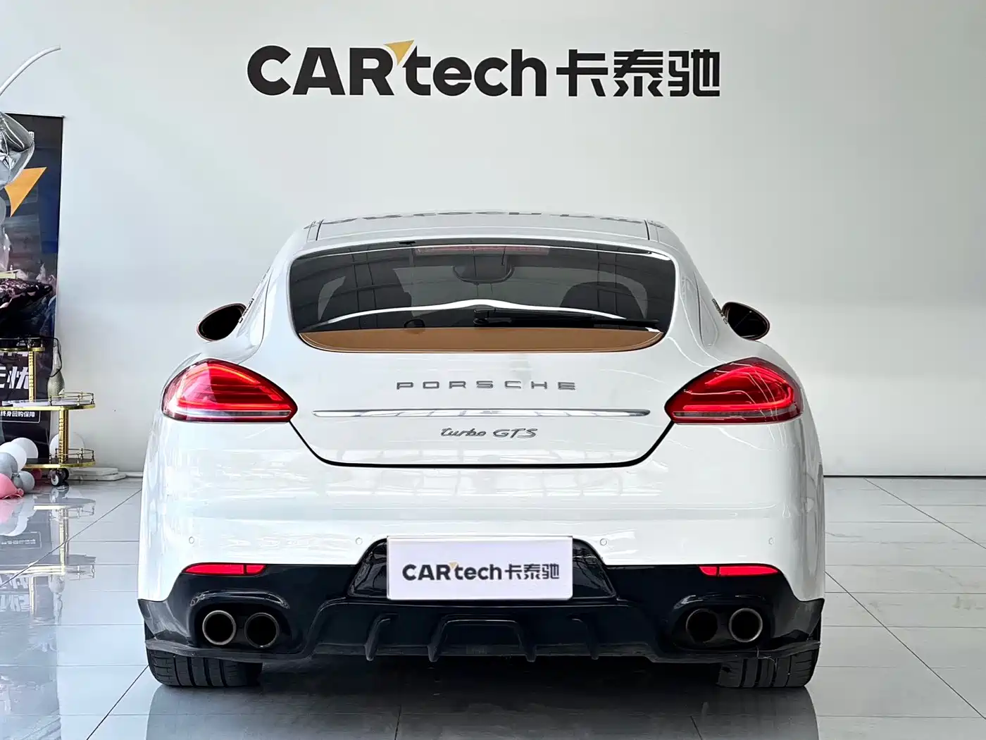 Фото 6 - Porsche Panamera