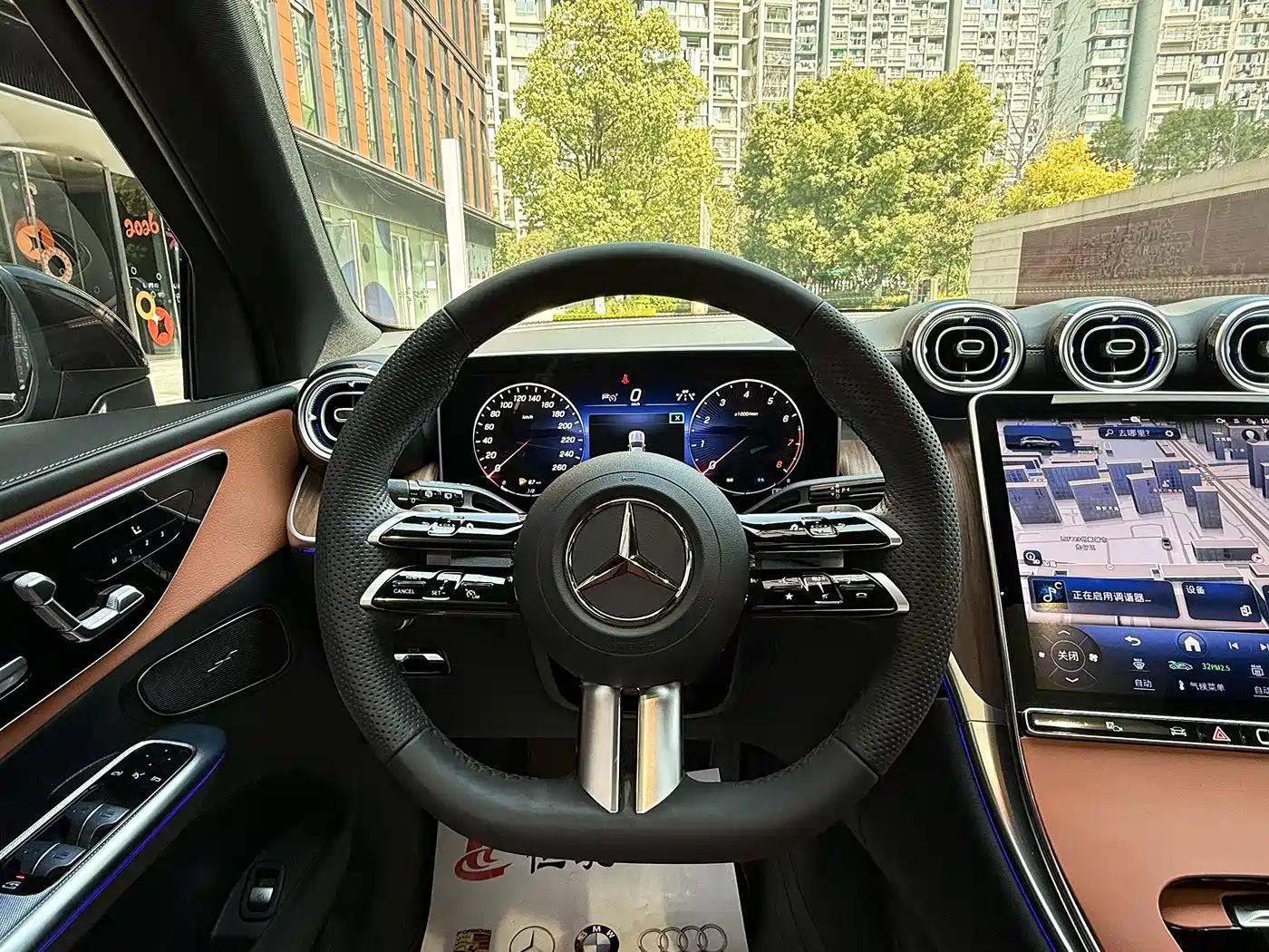 Mercedes-Benz GLC 2024 GLC 300 L 4MATIC Dynamic 5-seater фото 7