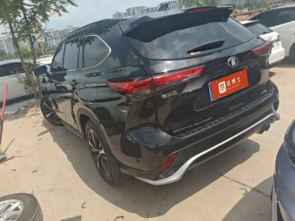 Toyota Crown Kluger 2022 2022 2.5L HEV 4WD Premium Edition