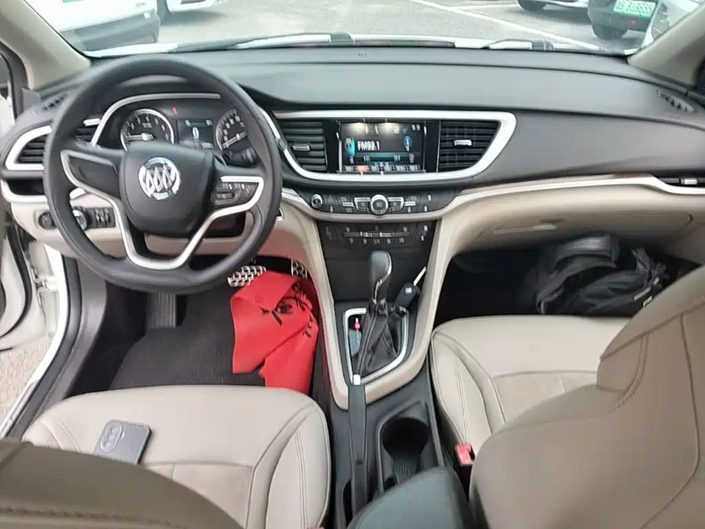 Фото 10 - Buick Excelle