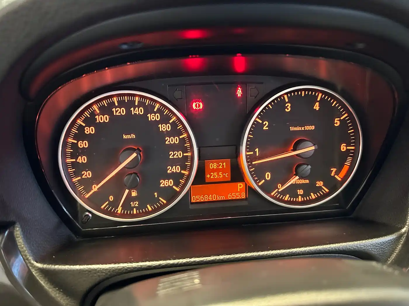 BMW 3 Series (Import) 2010 2009 320i Convertible Coupe