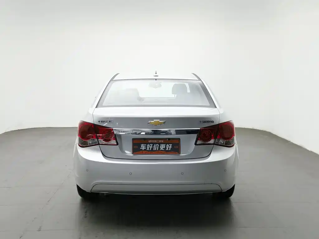 صورة 4 - Chevrolet Cruze