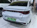 صورة 5 - Geely Emgrand L HiP