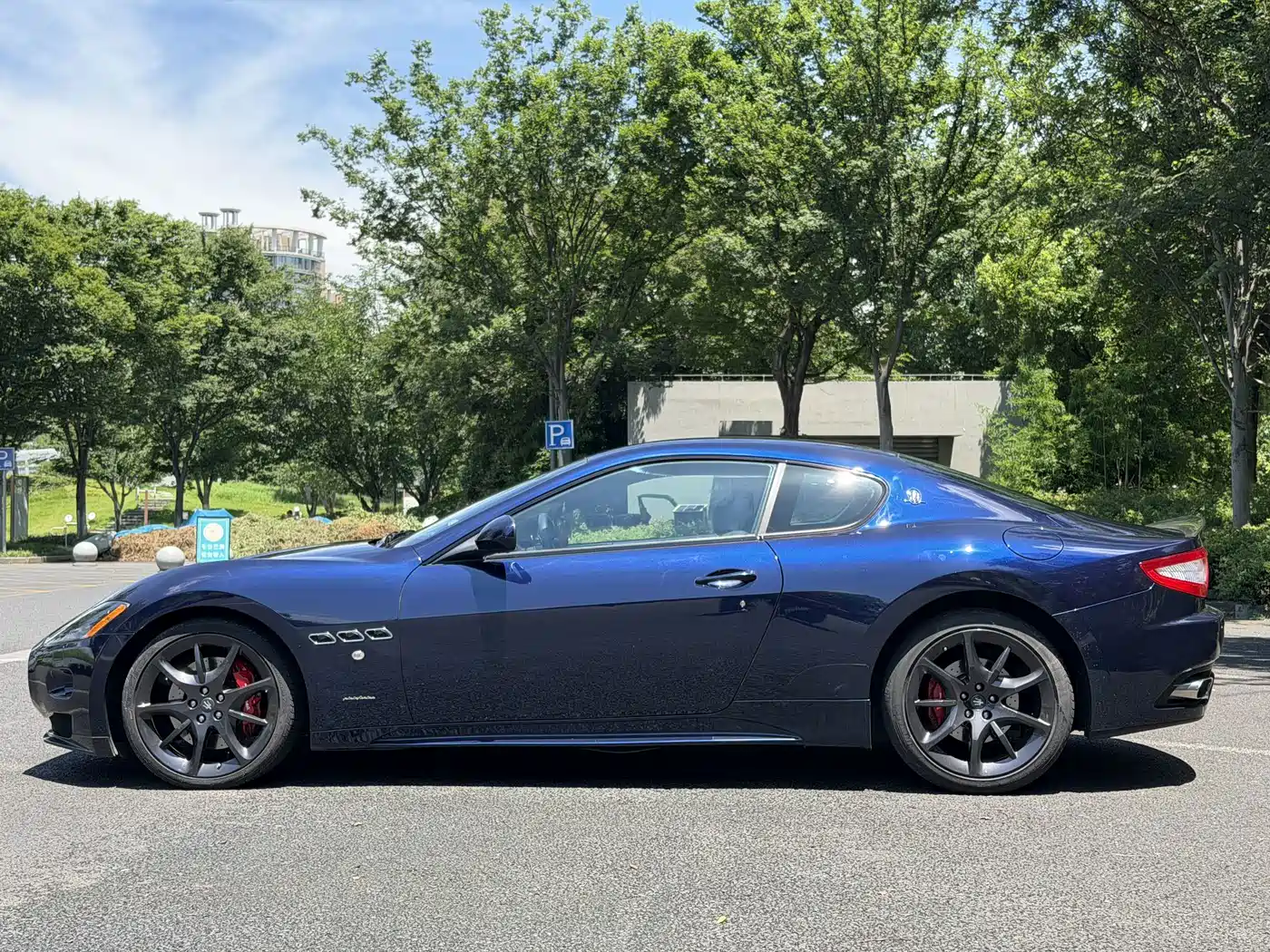 Maserati GranTurismo 2016 2013 4.7L Sport F1