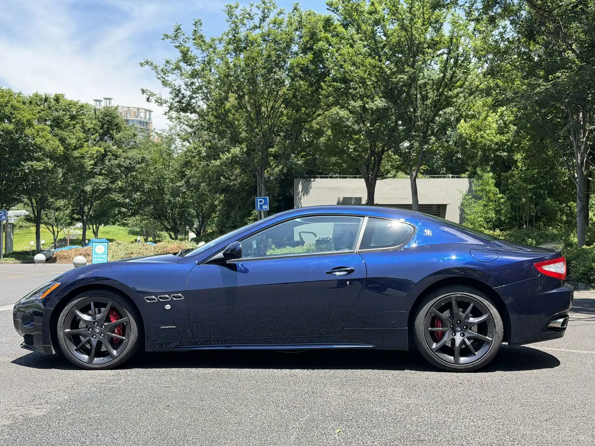 Photo 4 - Maserati GranTurismo