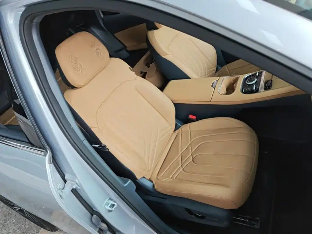 Geely Galaxy Galaxy Starship 7 EM-i 2025 2025 120km Navigation Edition
