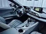 Фото 18 - BMW i8