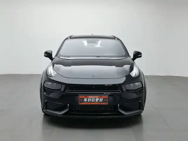 Lynk & Co 02 Hatchback 2022 2.0TD Plus — фото 3