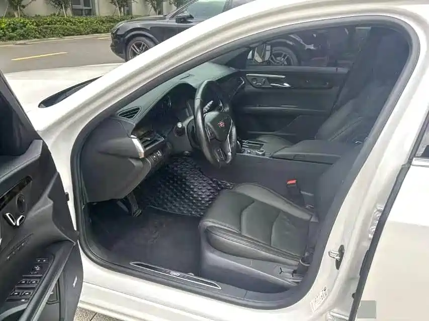 Cadillac CT6 2019 28T Luxury Model фото 3