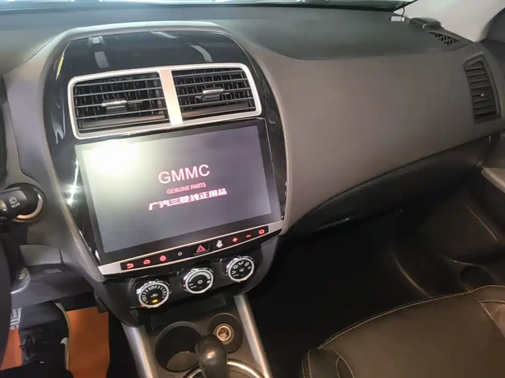 Mitsubishi ASX 2017 2016 2.0L CVT 2WD Navigation Edition