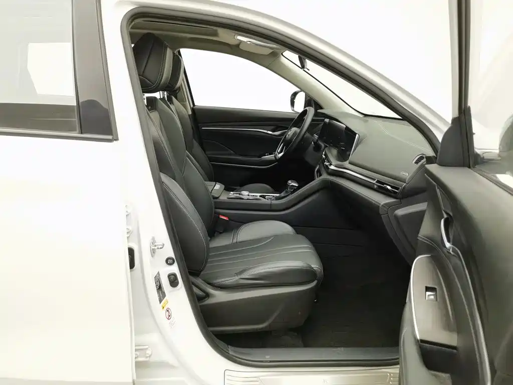 Фото 23 - Changan CS75 PLUS