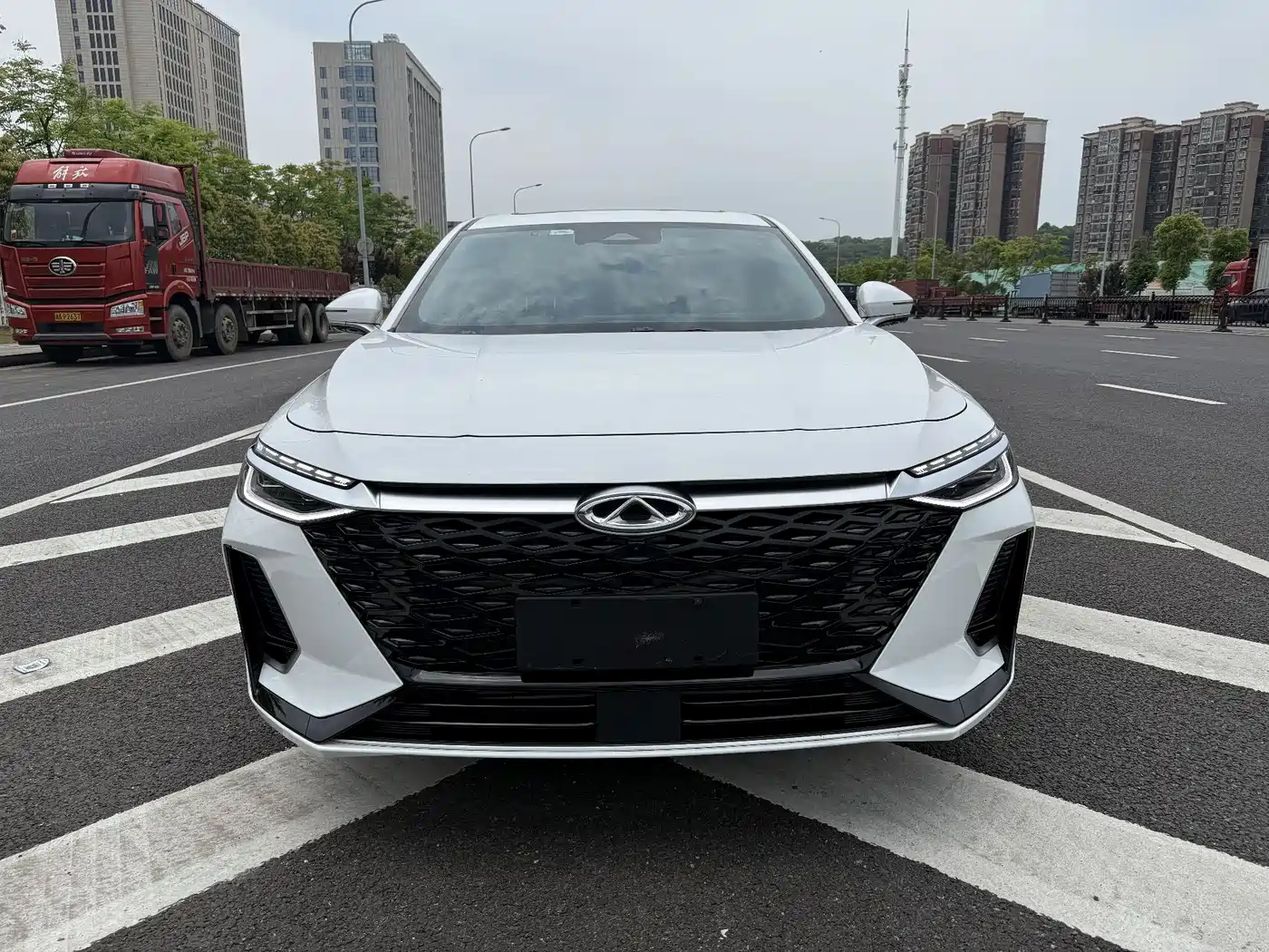 CHERY ARRIZO 8