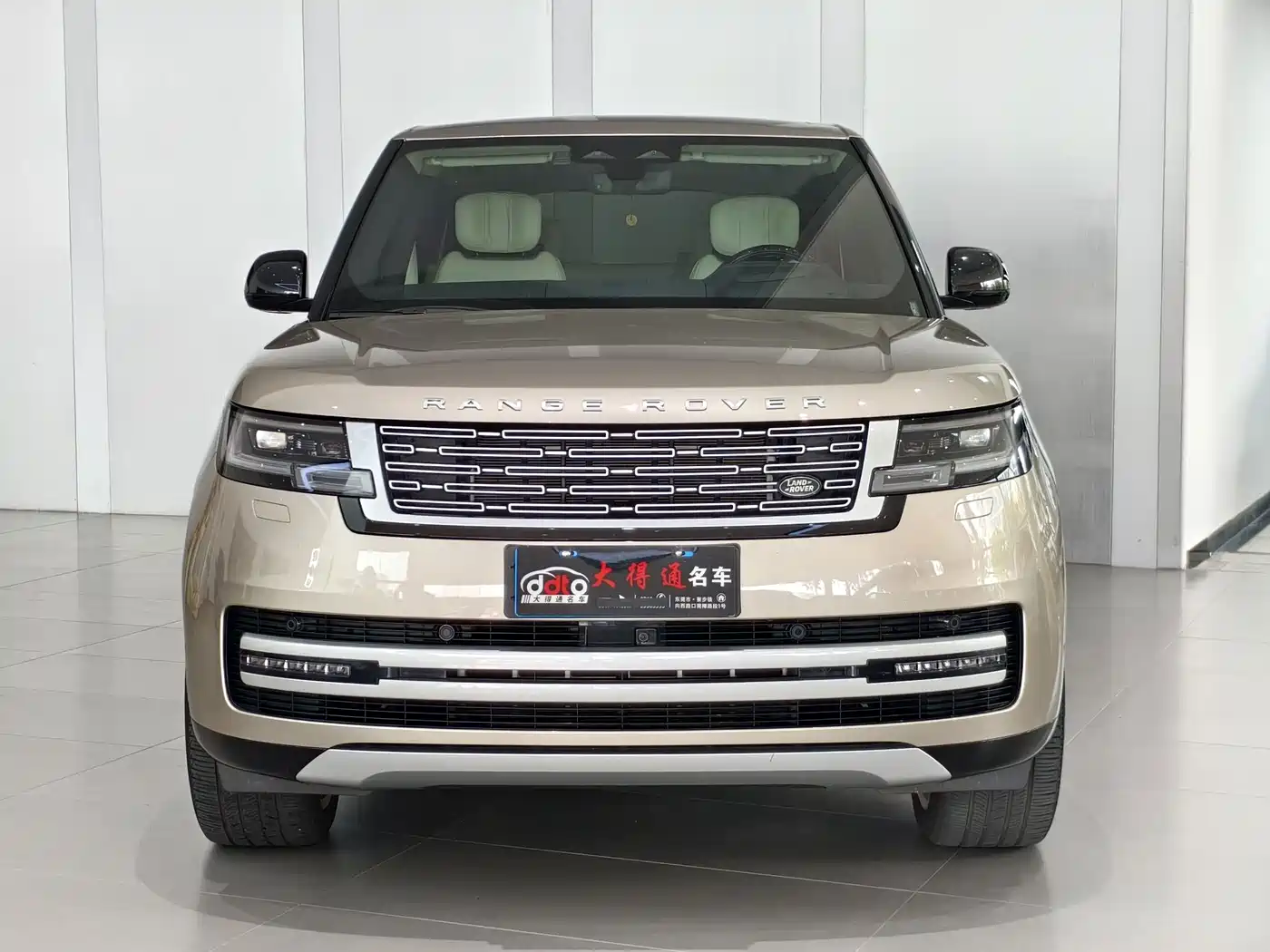 Land Rover Range Rover 2024 2024 3.0 L6 400PS Genesis Extended