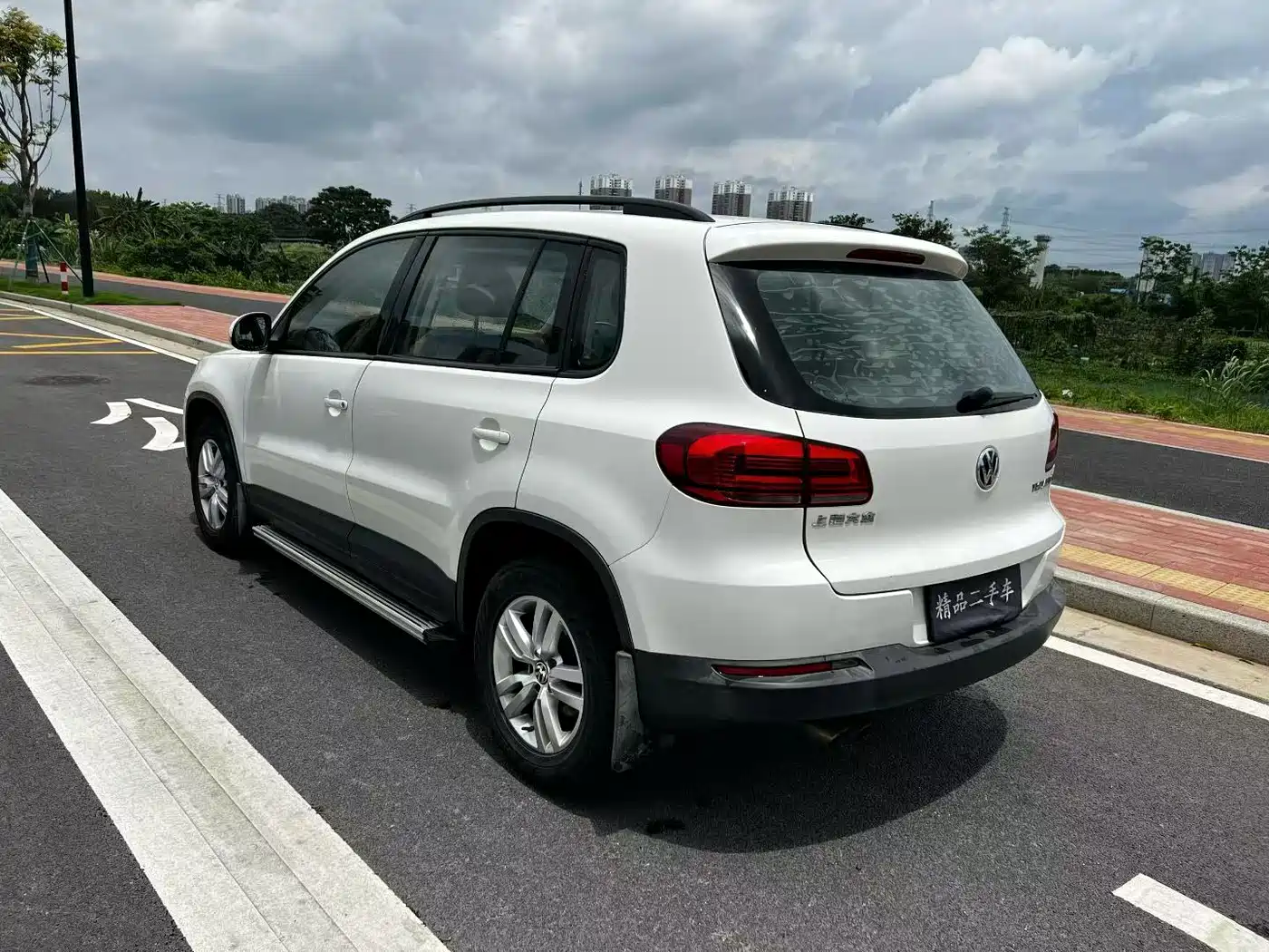 Volkswagen Tiguan 2015 1.8TSI Automatic 2WD Trendline фото 7