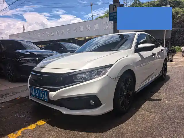 Honda Civic 220TURBO CVT, Burn Move, экокласс Китай V