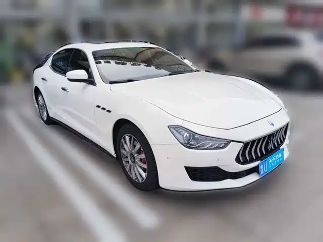 Maserati Ghibli 2018 Facelift 3.0T Standard Edition — фото 3
