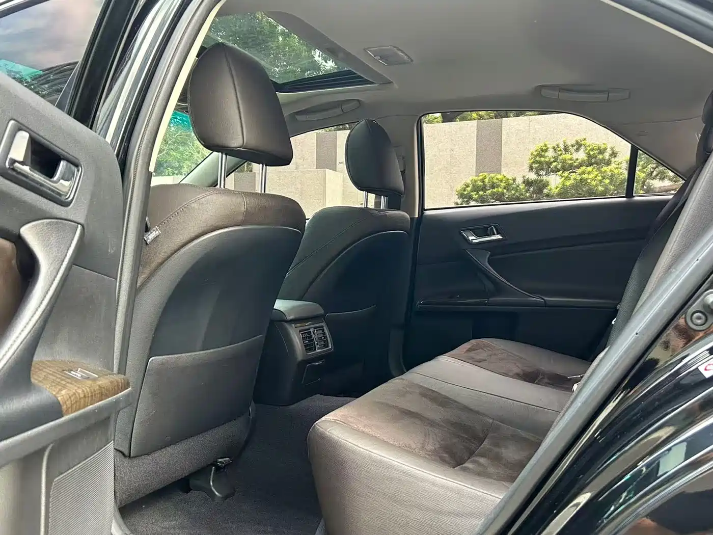 Toyota Reiz 2017 2013 2.5V Premium Edition
