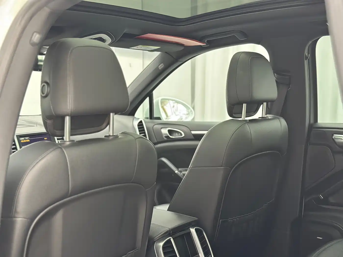 Porsche Cayenne 2015 Cayenne 3.0T фото 30