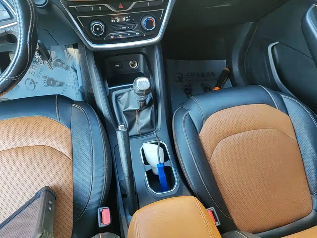 Wuling Motors Wuling Hongguang S3 2019 2018 1.5L Manual Luxury China V