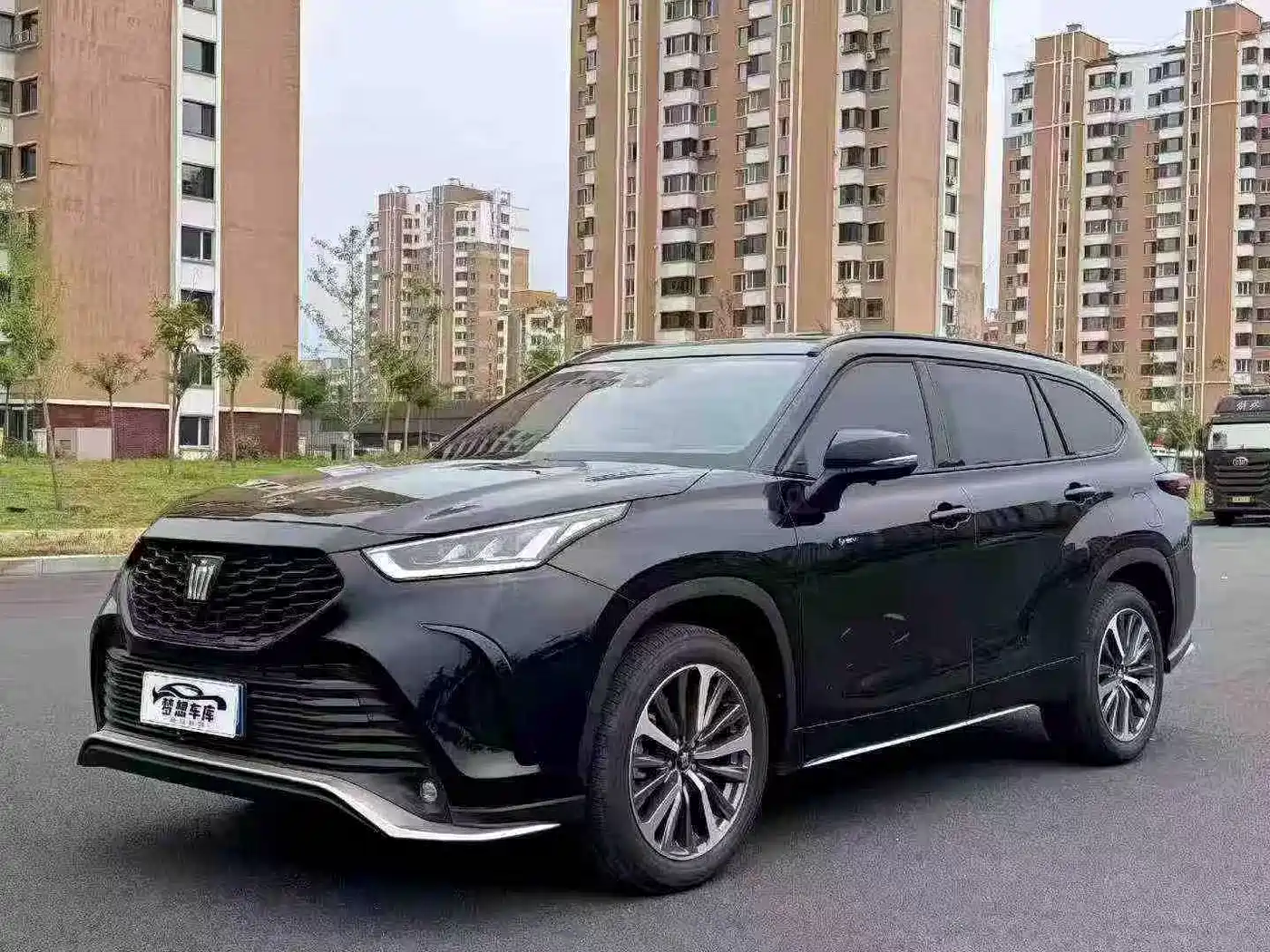 2025 Toyota Crown Kluger