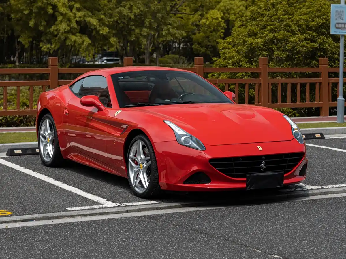 Ferrari California T 2015 3.9T Standard фото 3