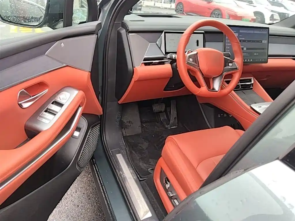 BYD Tang L 2025 DM 175KM Drone Player Edition фото 16