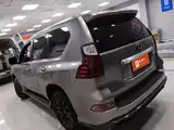 Photo 6 - Lexus GX