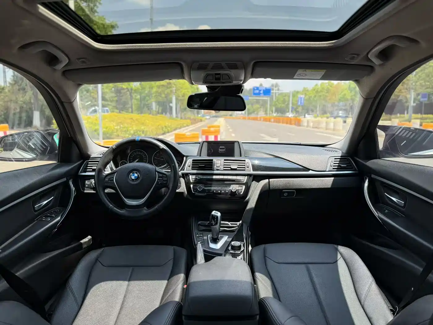 BMW 3 Series 2017 320Li Fashion фото 6