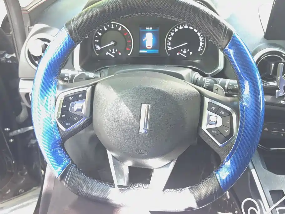 WEY VV5 2017 2017 2.0T Super Luxury Model