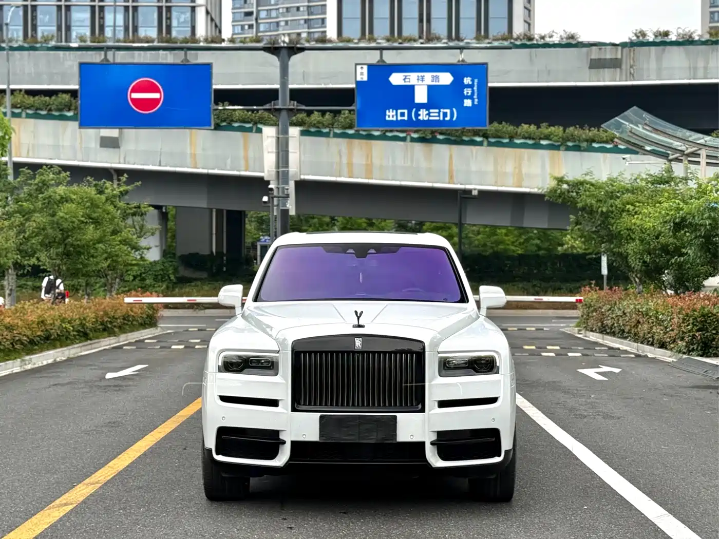 Rolls-Royce Cullinan 2018 4-Seater Version