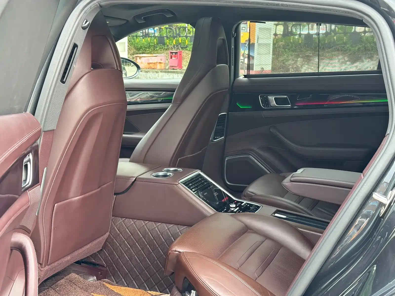 Фото 8 - Porsche Panamera