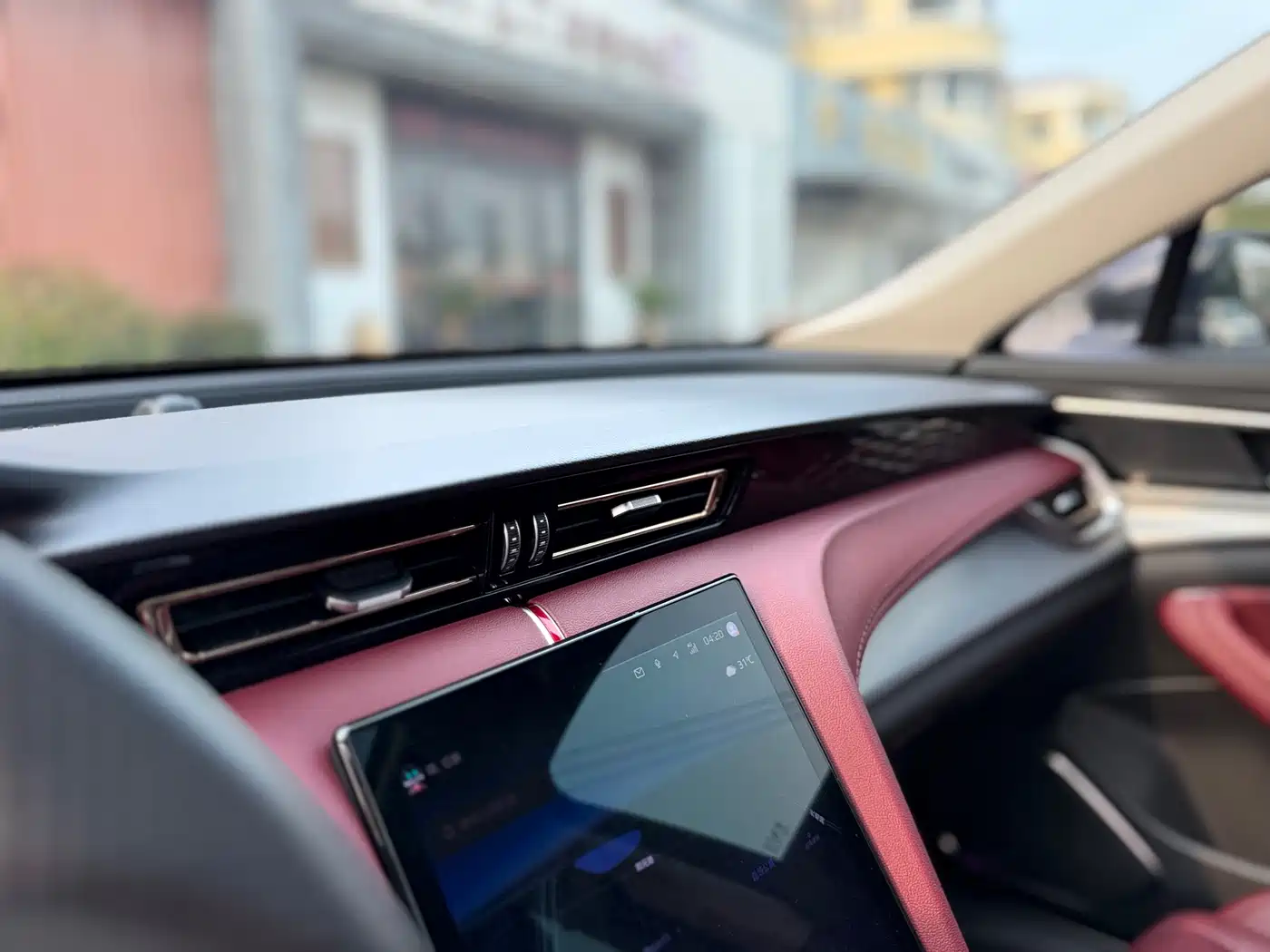 Hongqi H5 2024 2.0T Automatic Smart Connect Flag Smooth Edition фото 22