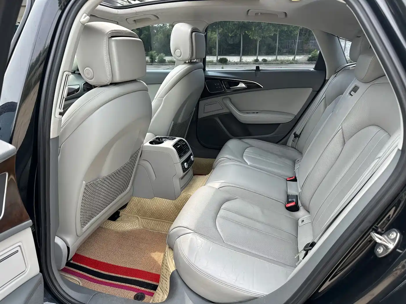 Audi A6L 2014 35 FSI Comfort фото 8