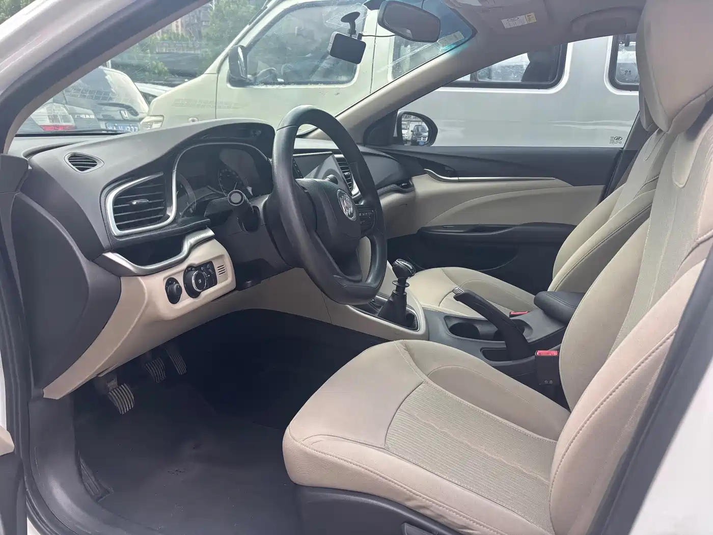 Фото 11 - Buick Excelle
