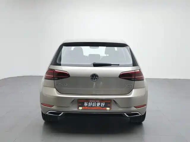 Volkswagen Golf 2018 230TSI Automatic Luxury — фото 4