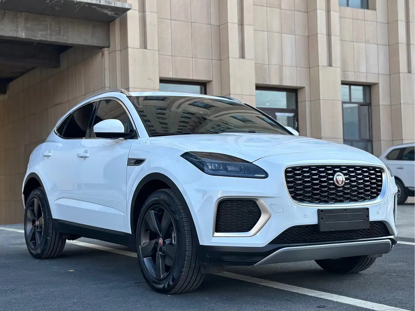 Jaguar E-PACE 2025 2024 Progressive Sport Edition R-DYNAMIC S