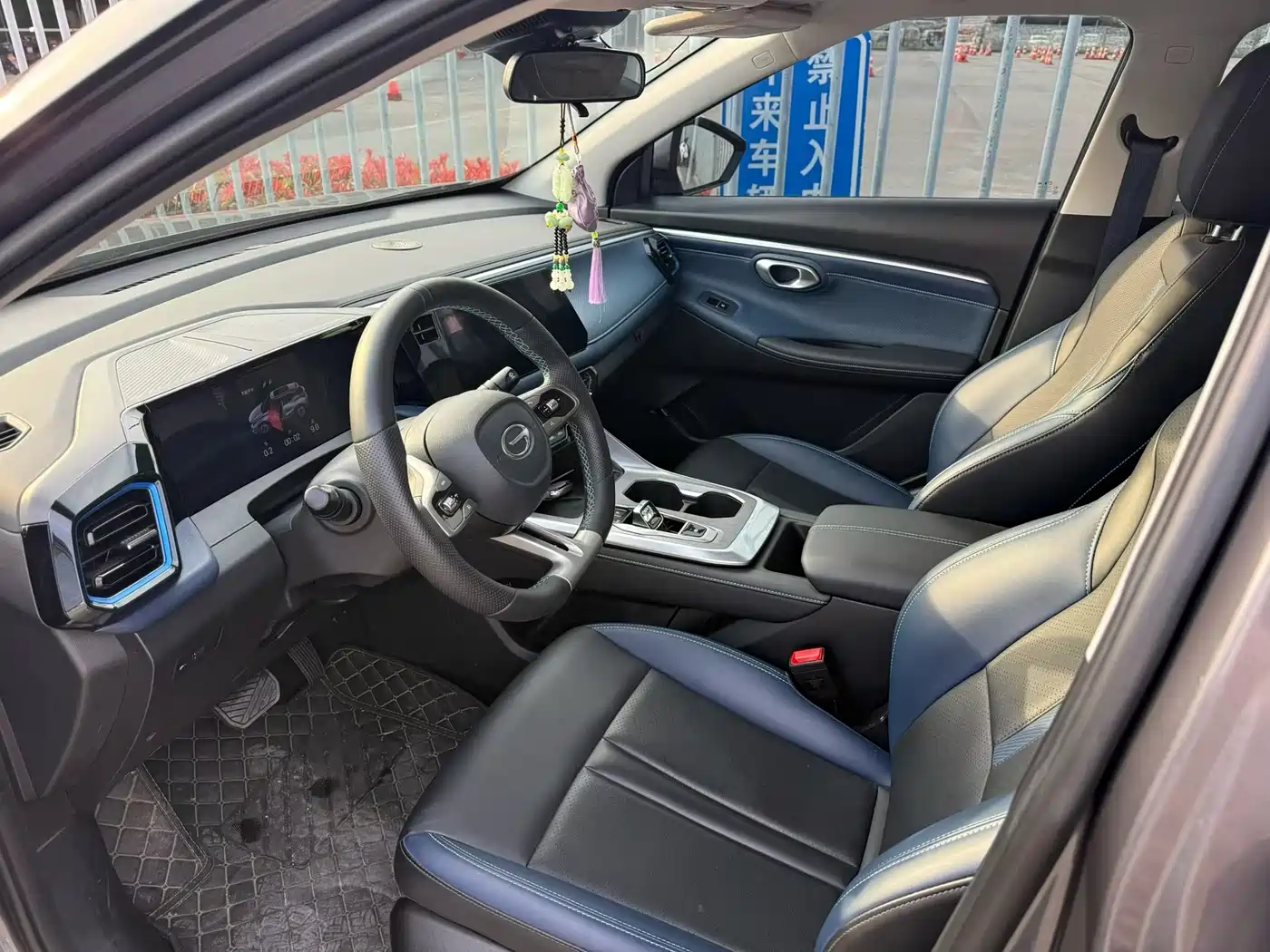 GAC Trumpchi Trumpchi GS3 2023 Shadow Speed 270T Power Acquisition Edition фото 4